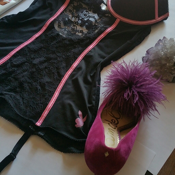 Sold Play boy lace Corset - Picture 4 of 5